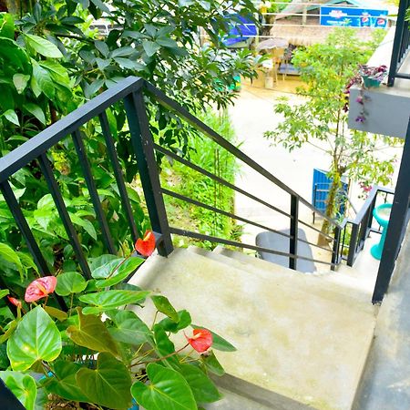 Breeze Blows Inn Ella Luaran gambar